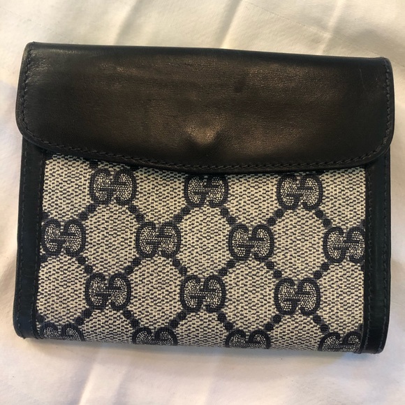 Vintage Gucci monogram wallet - Picture 3 of 11